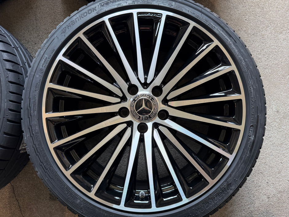 19 inch Origineel Mercedes C klasse W206 velgen met zomerbandenbanden